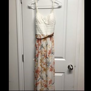 NWOT Belted Floral Maxi Dress